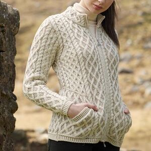 Aran Crafts Merino Wool Yeats Short Plated Zip Cardigan
